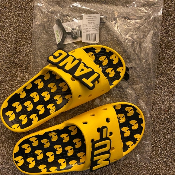 Crocs NWT WU-Tang mens size 11 USA sold out just got out da mailbox Blac&yellow - Picture 14 of 17